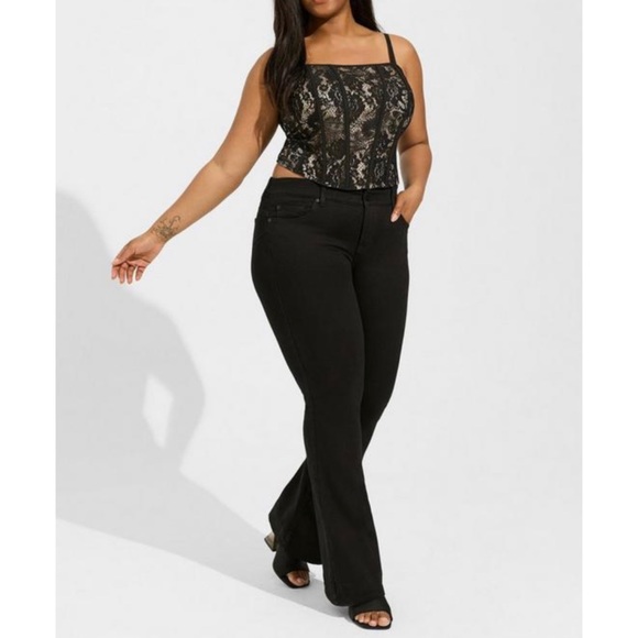 🆕 Black Lace Corset Crop Top 1 1X 14 16 NWT Torrid New! - Picture 2 of 6